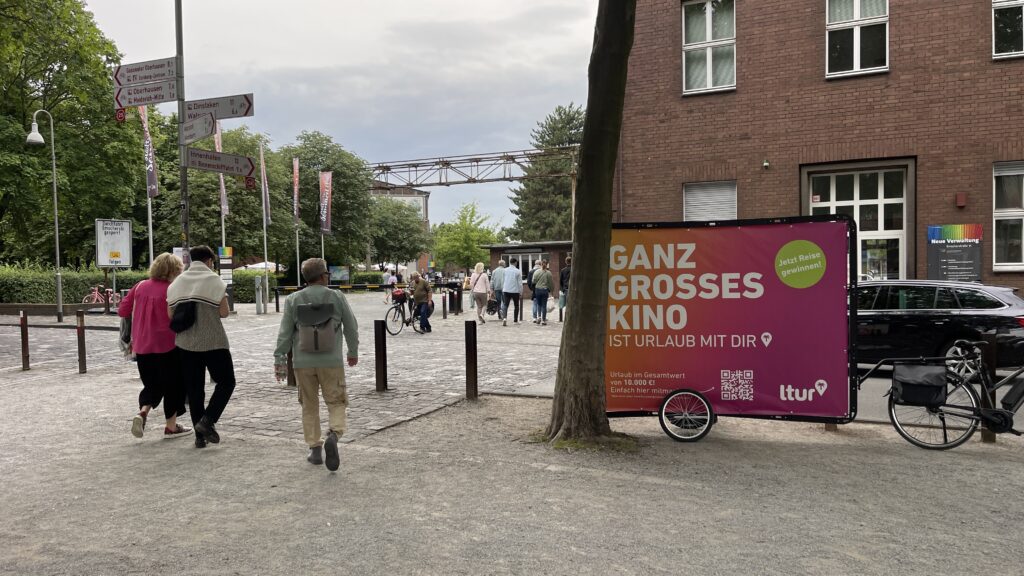 Fahrradwerbung in Köln für ltur