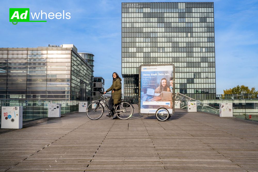 Bike advertising with many advantages with the maneuverable CLP bike from Ad-Wheels 