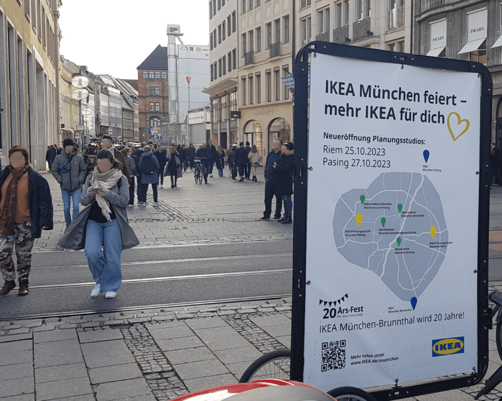 Gut platziert führt kaum ein Blick an Fahrradwerbung in München vorbei