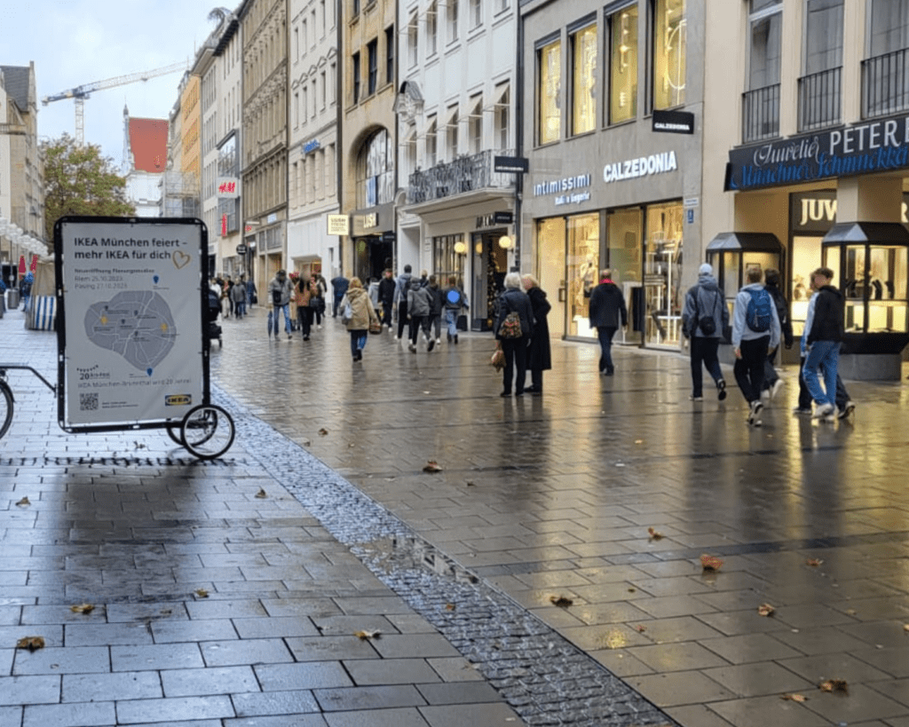 OHH-Werbung mit vielen Sichtkontakten und der Möglichkeit flexibel den Standort zu wechseln
