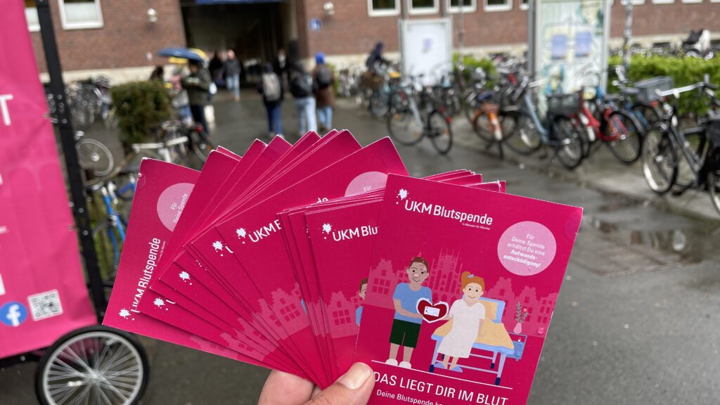 Promotion mit Flyerverteilung im Stadtgebiet Münster