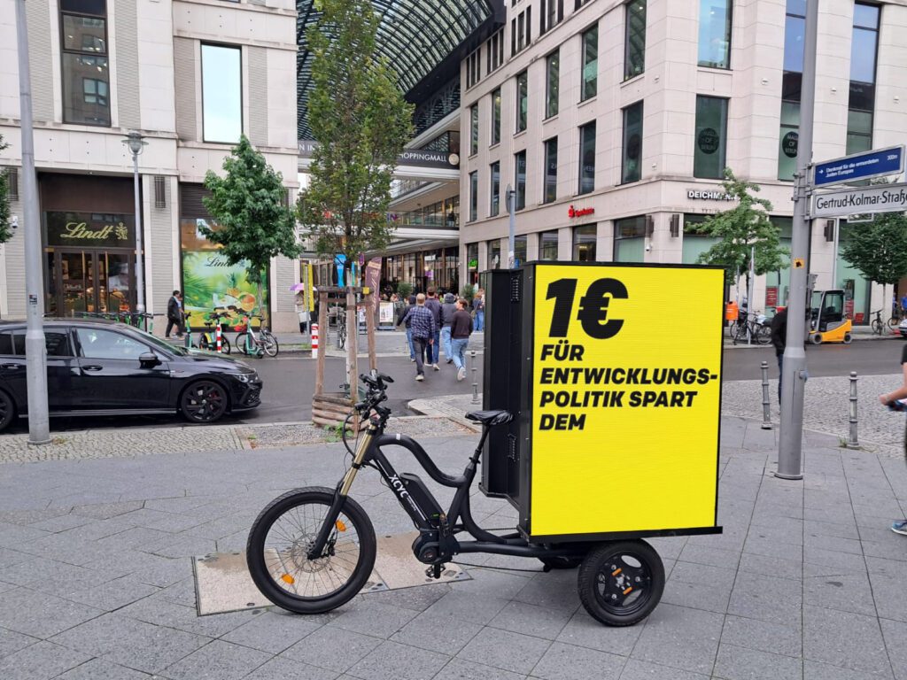 LED bike bike advertising in Berlin for political purposes