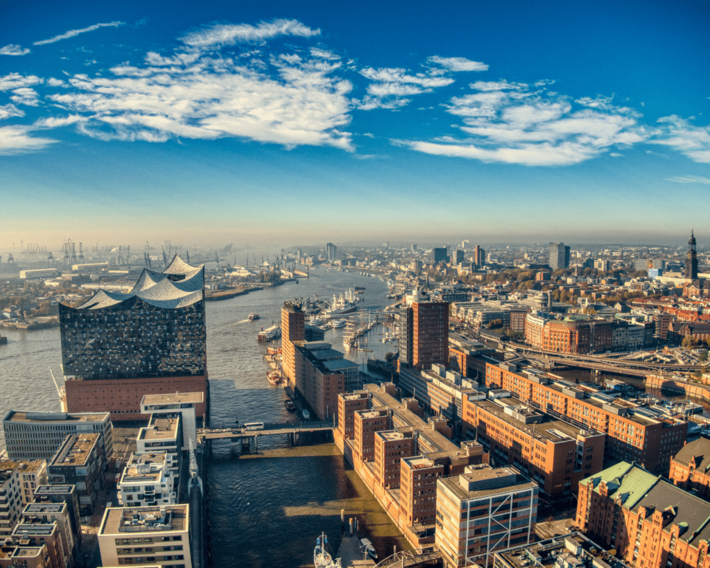 Hamburg von oben. Hier die berühmte Speicherstadt