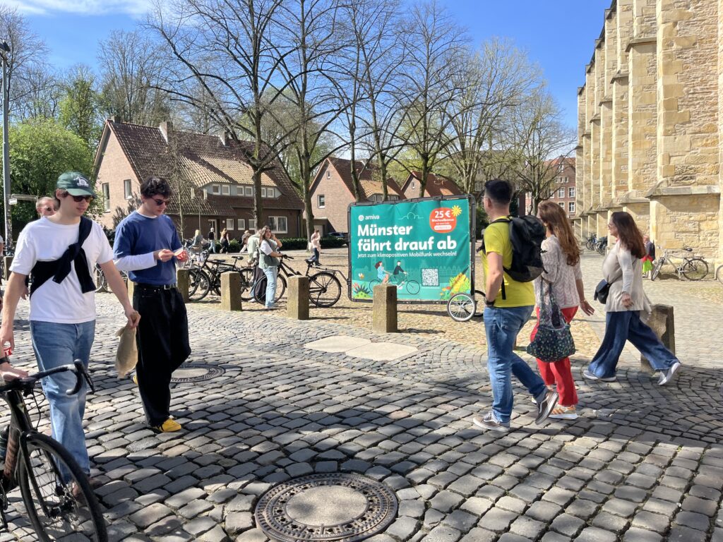 Fahrradwerbung ist schon von großer Entfernung sehr gut sichtbar