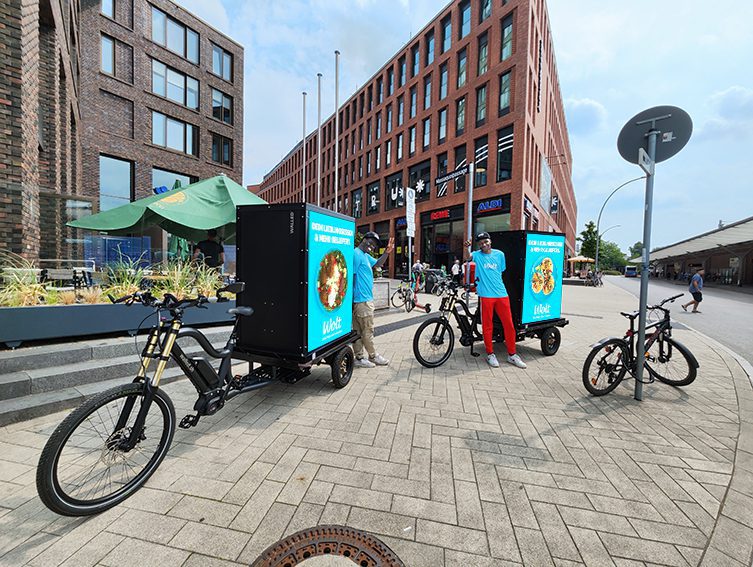 Attract a lot of attention with our large illuminated advertising spaces for our bike advertising. 