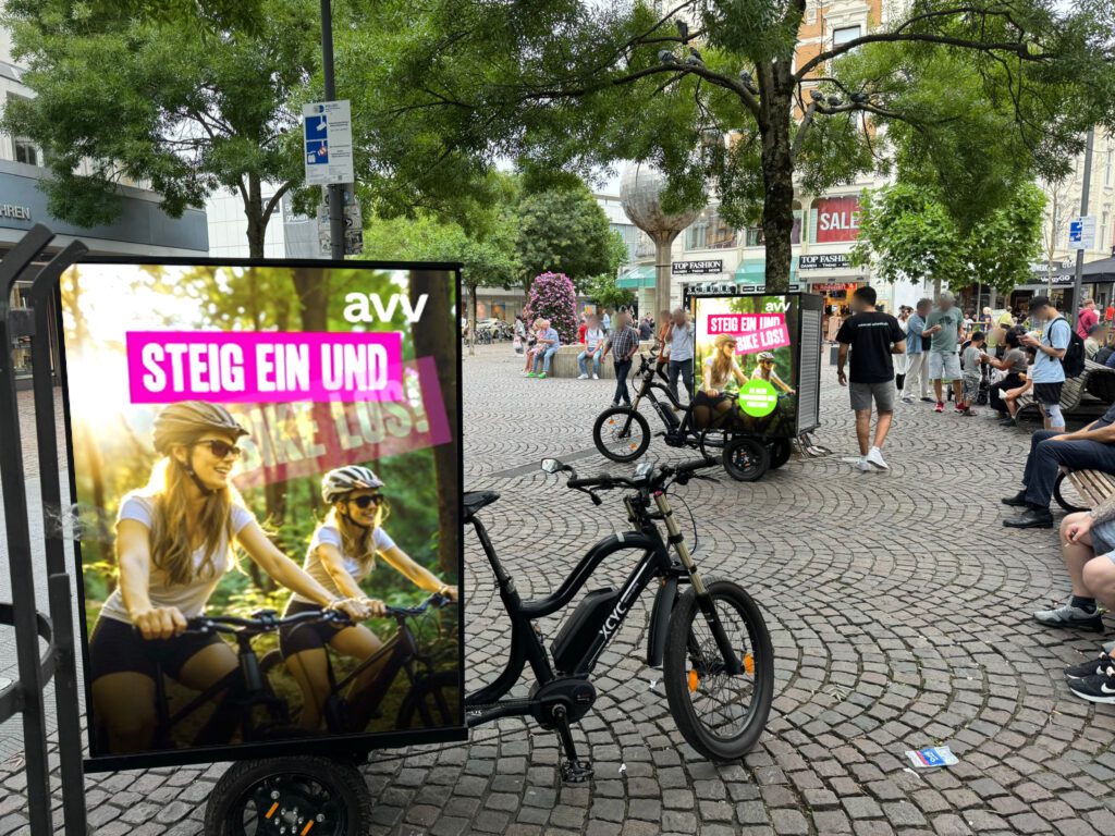 Luminous advertising messages in the city center of Aachen